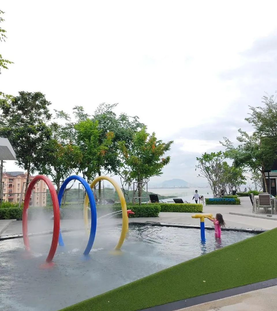 アパート Relax Family Stay 3Br 10Pax Urban Jelutong マレーシア